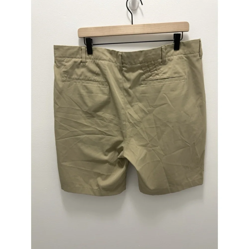 Adidas‎ Golf Shorts Mens 38 Khaki Beige Flat Front Performance Stretch Casual